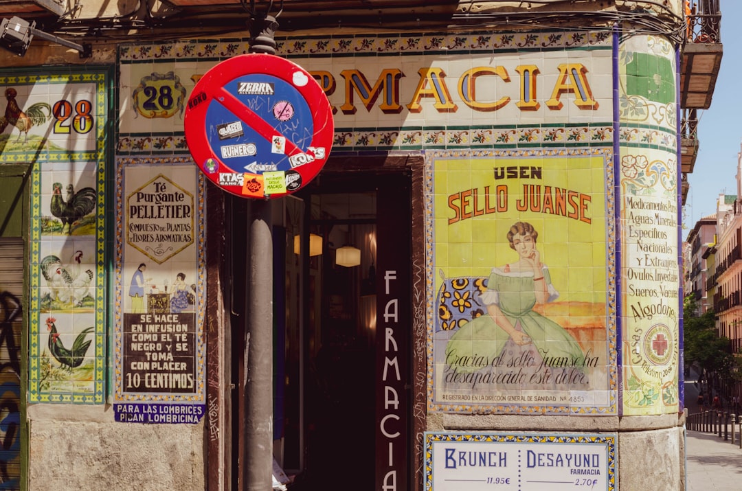 Photo pharmacy sign