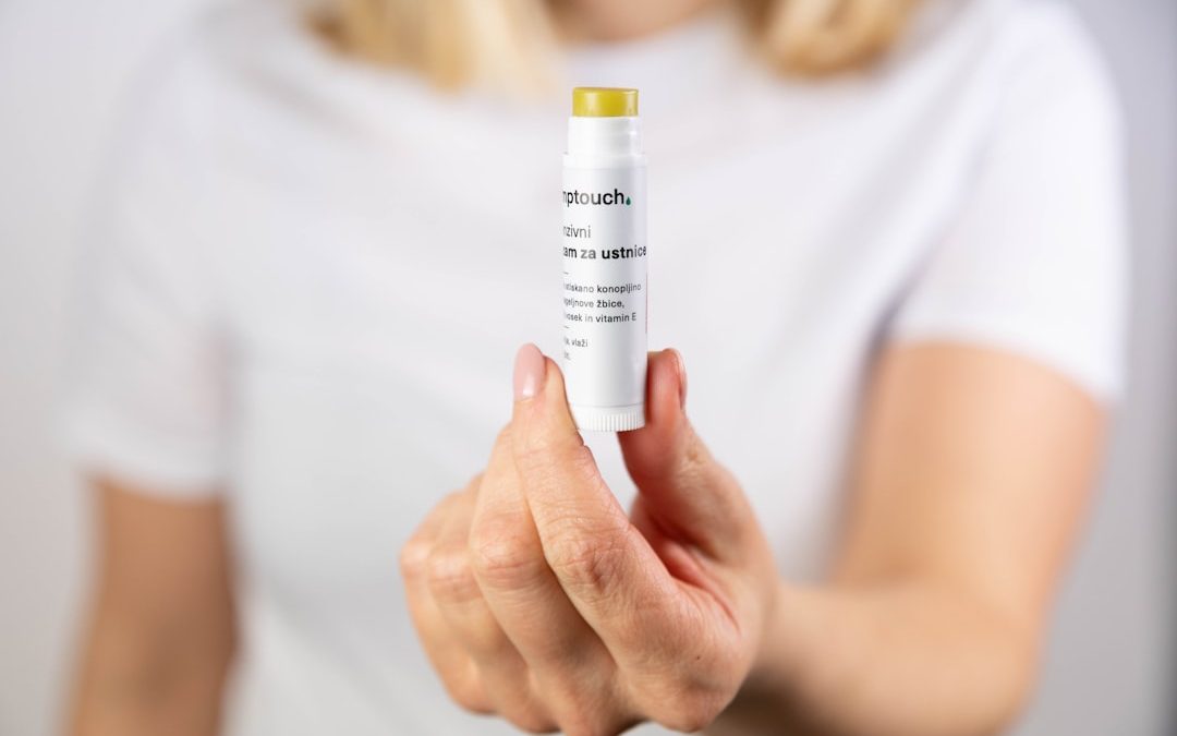 Photo Tube of antibiotic cream