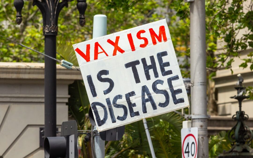 Photo Vaccine protest