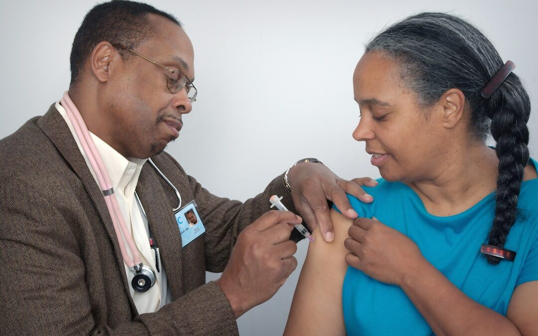 Photo Vaccine injection