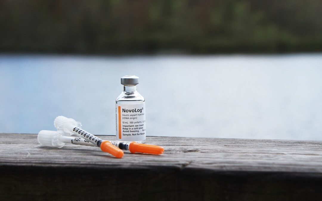 Photo Syringe and vial