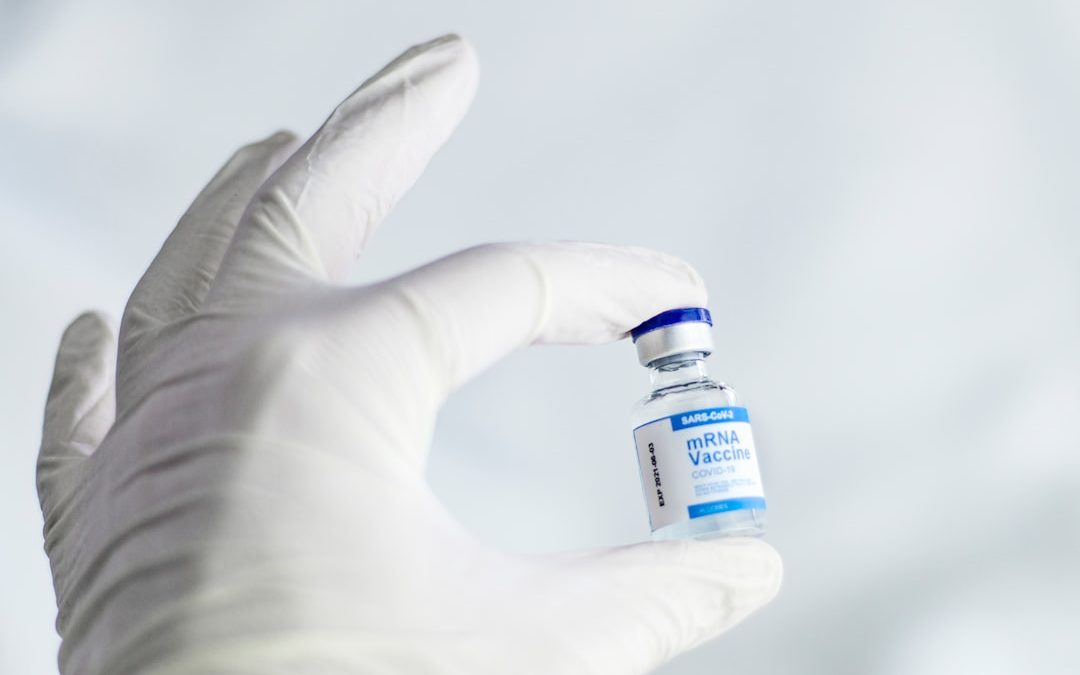 Photo Vaccine vial