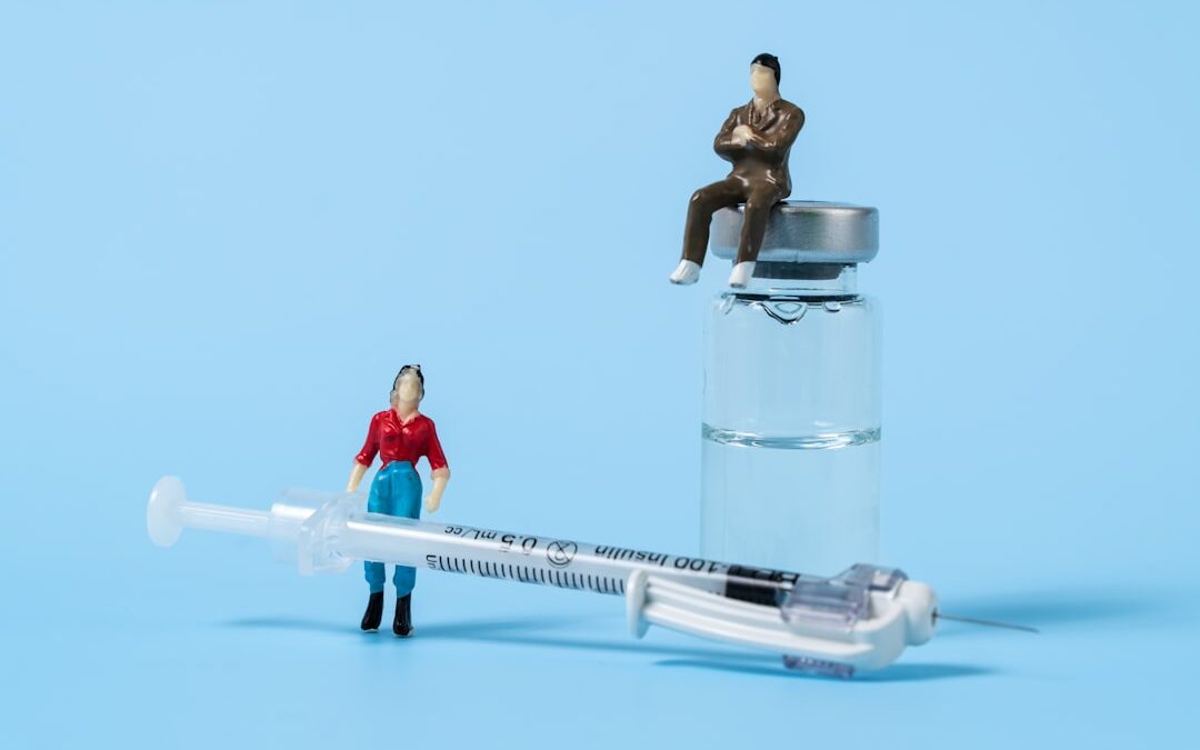 Photo Syringe and vial