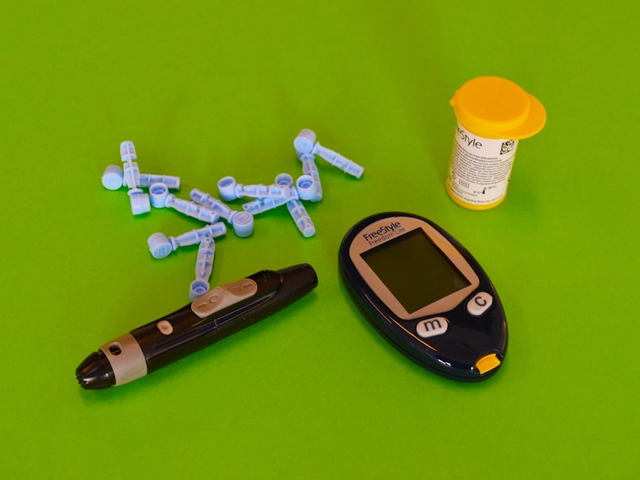 Metformin és inzulinrezisztencia: hatékony kezelési lehetőségek Az inzulinrezisztencia egy olyan állapot, amelyben a sejtek nem reagálnak megfelelően az inzulinra, a hasnyálmirigy által termelt hormonra, amely a vércukorszint szabályozásáért felelős. Ez a jelenség gyakran előfordul a 2-es típusú cukorbetegség előfutáraként, és számos egészségügyi problémához vezethet. Az inzulinrezisztencia következtében a szervezet képtelen hatékonyan felhasználni a glükózt, ami magas vércukorszinthez és a hasnyálmirigy fokozott inzulintermeléséhez vezet.