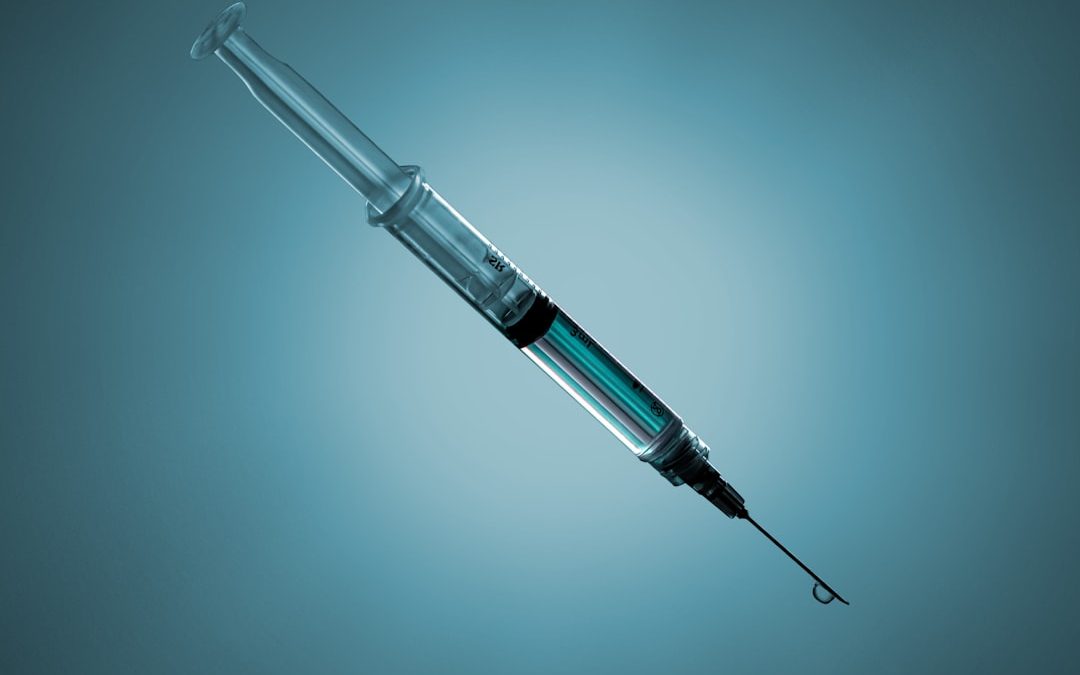 Photo Vaccine syringe
