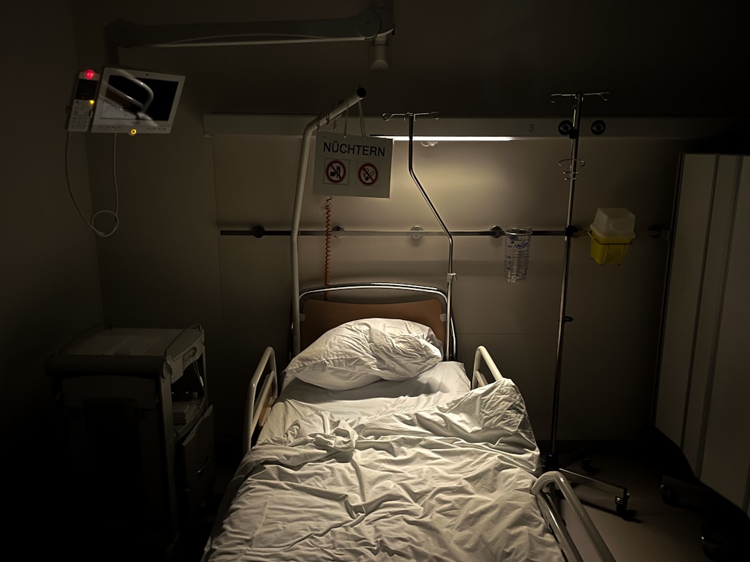 Photo Hospital bed