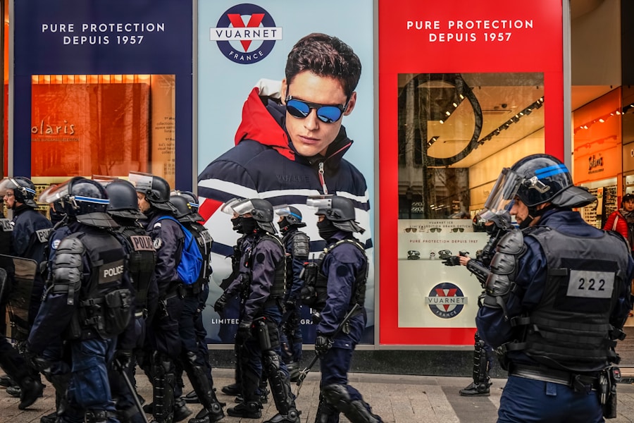 Photo protection against AIDS