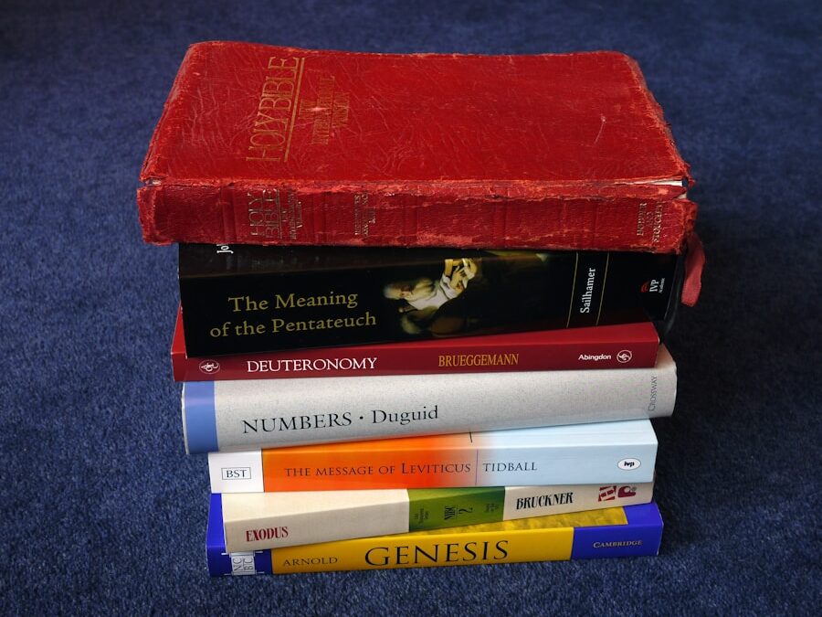 Photo "Dangers of book sinking"