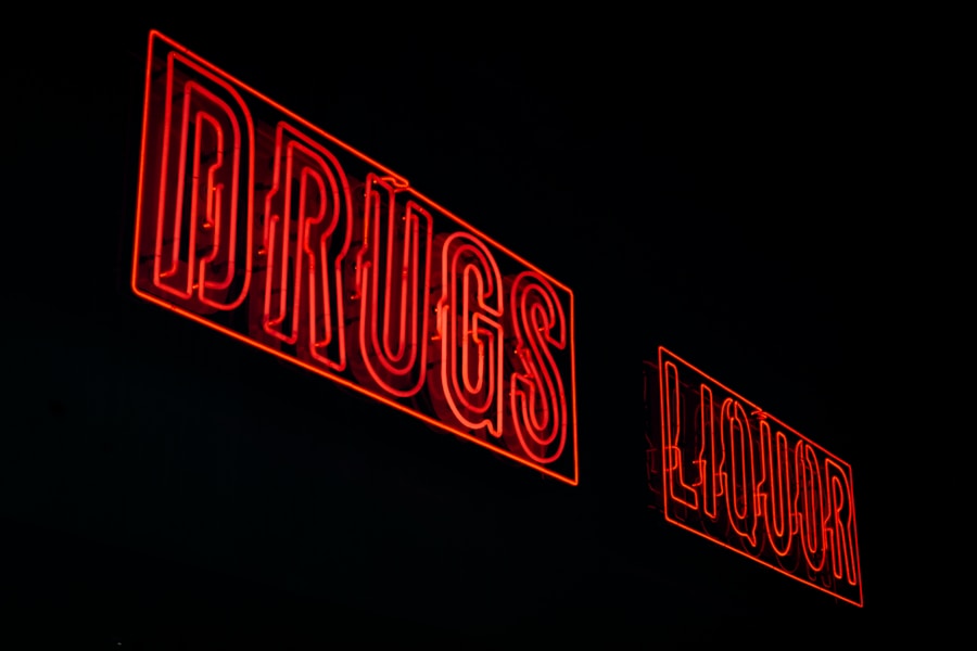 Photo "hallucinogenic damage tinnitus"