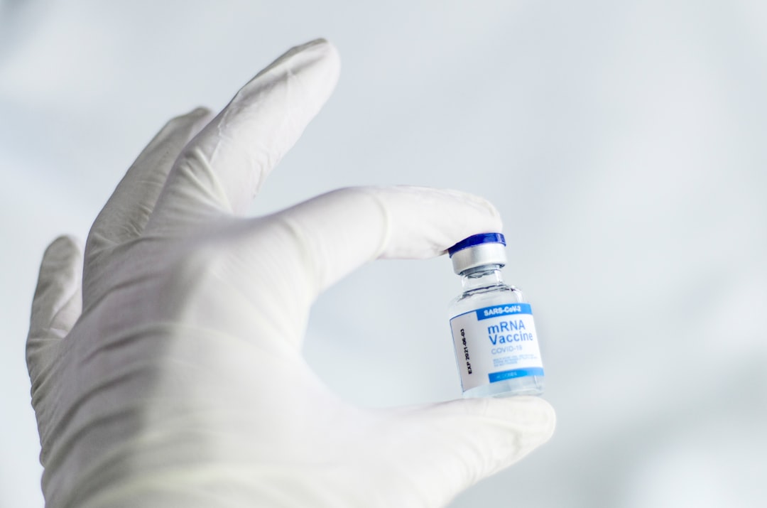 Photo Vaccine vial