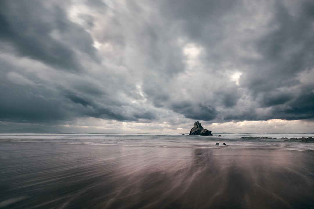 Photo Dark clouds