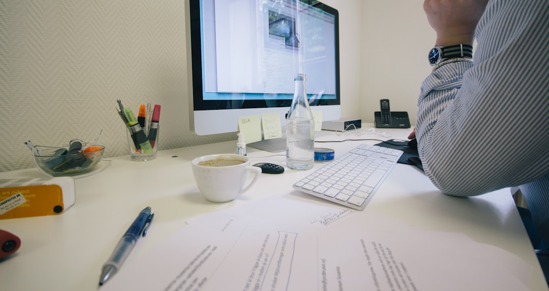 Photo Busy office