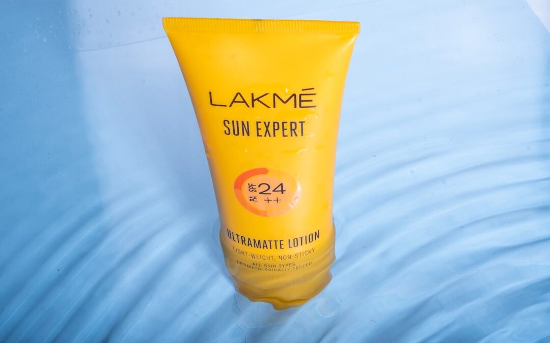 Photo Sunscreen lotion