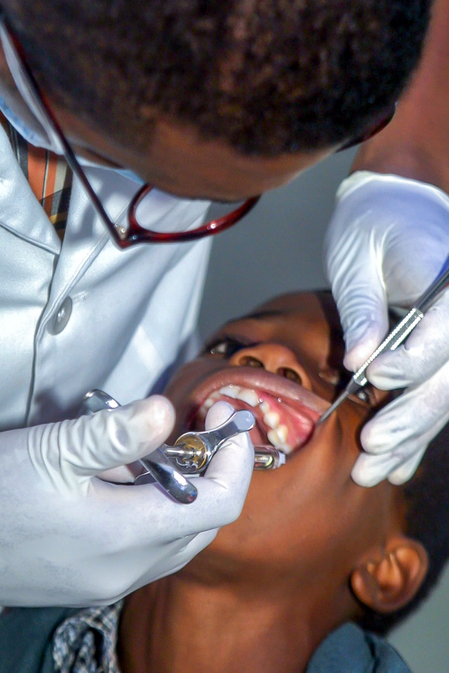 Photo Removal of tooth decay