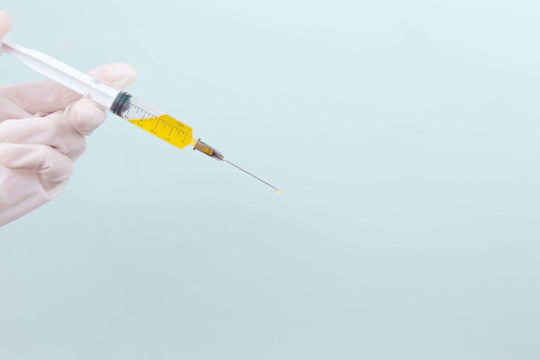 Photo Vaccine syringe