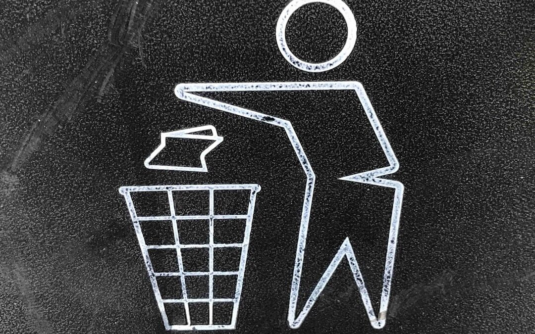 Photo Trash can