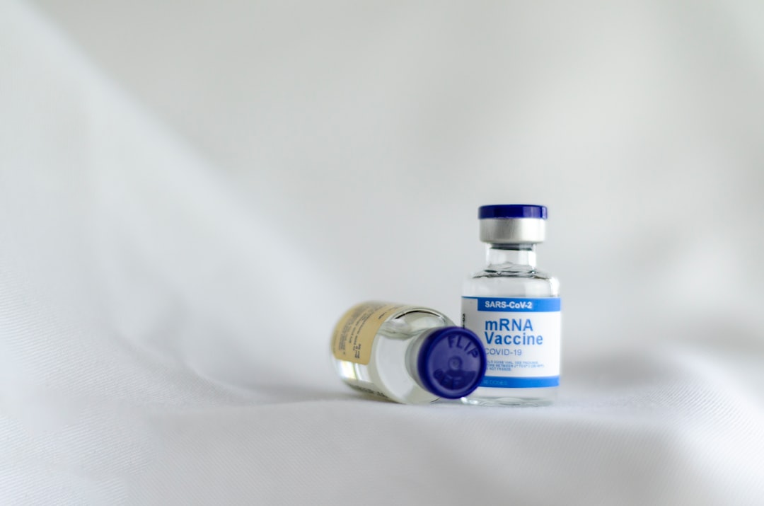 Photo Vaccine vial