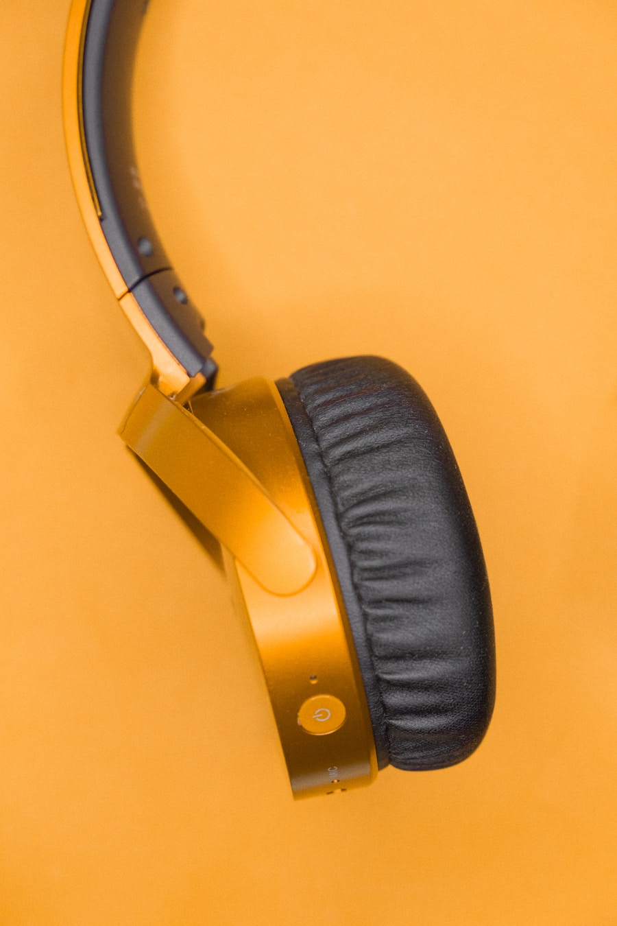 Photo "Causes of tinnitus"