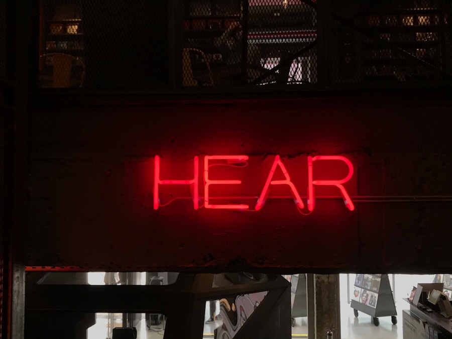 Photo "left ear ringing"