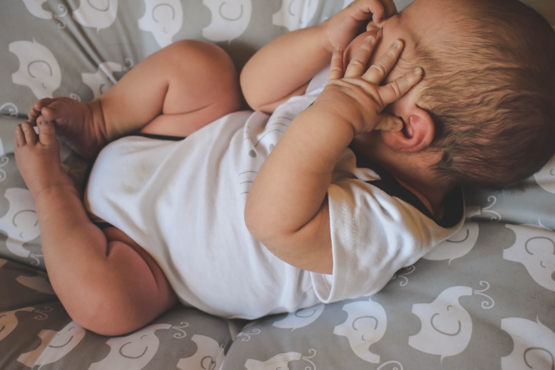 Photo Baby crying