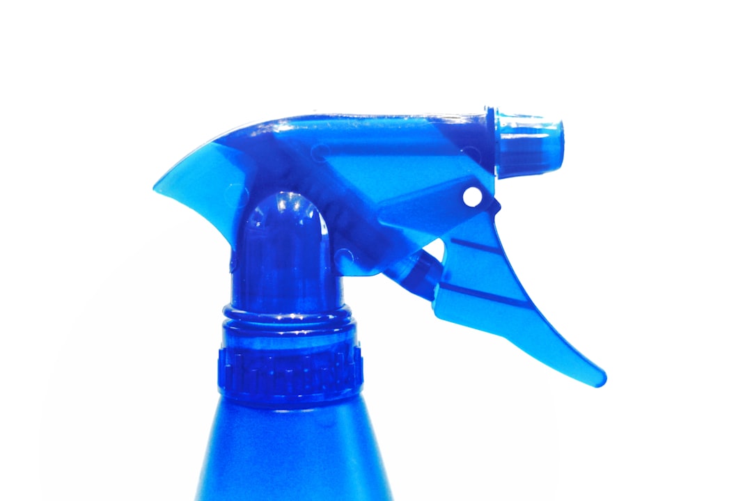 Photo Throat spray
