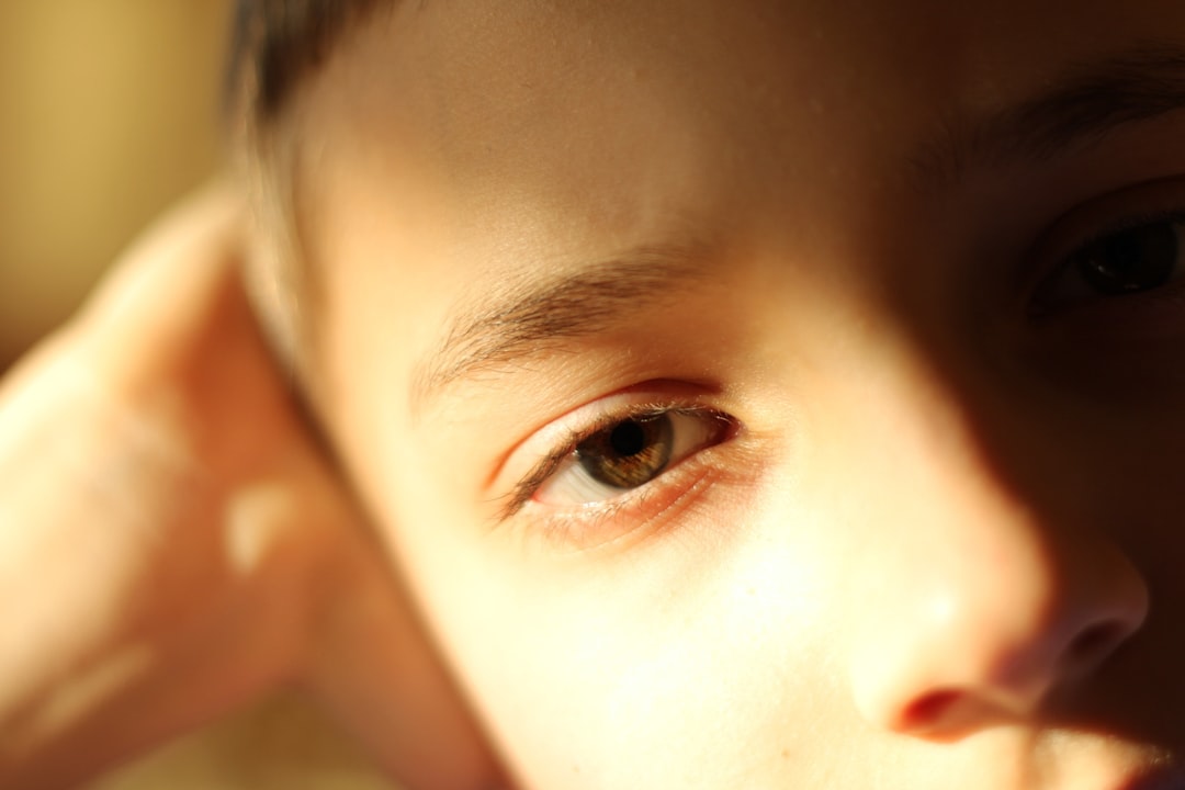 Photo Child with eye patch