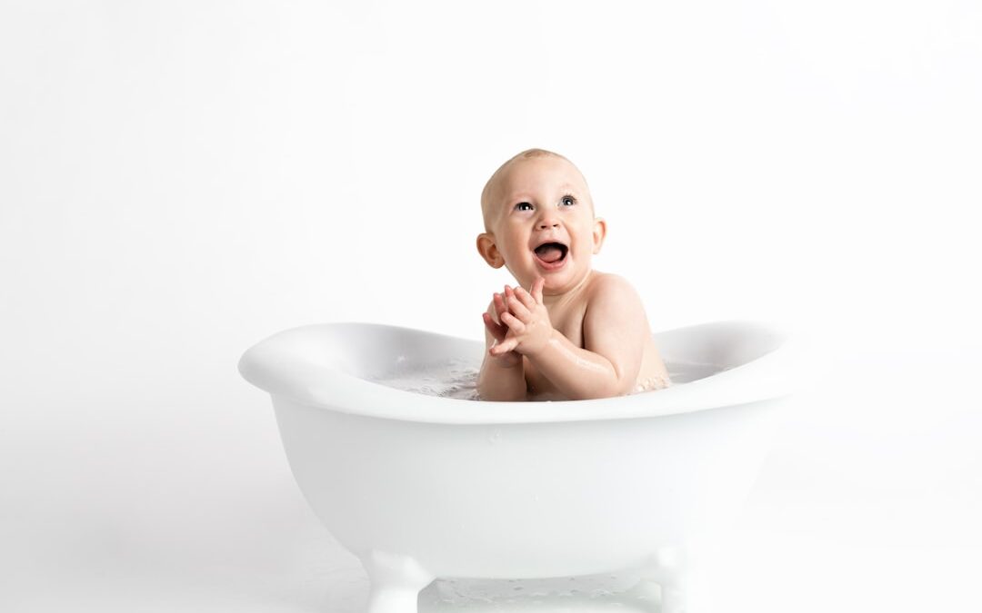 Photo Baby sitting on potty