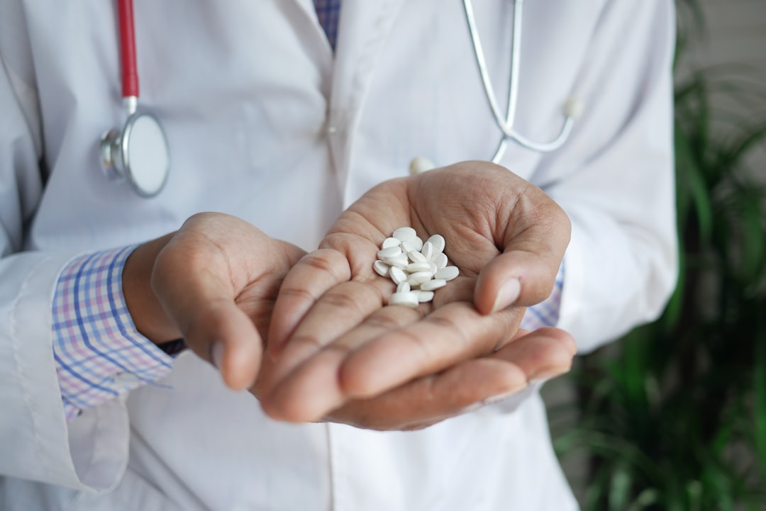 Photo White tablets