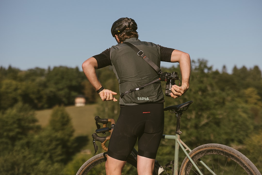 Photo bicycle lower back pain