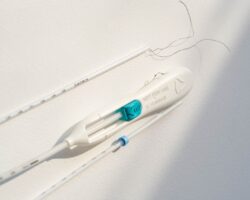 Photo intrauterine device