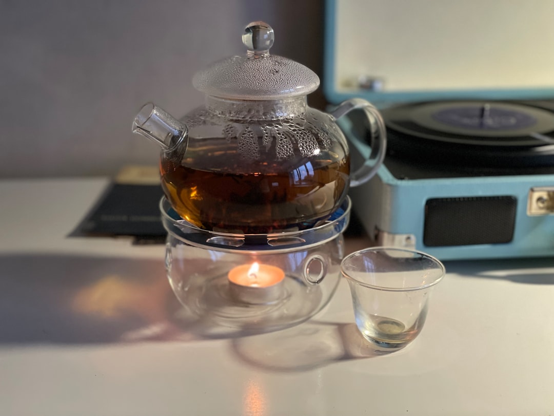 Photo reflux tea