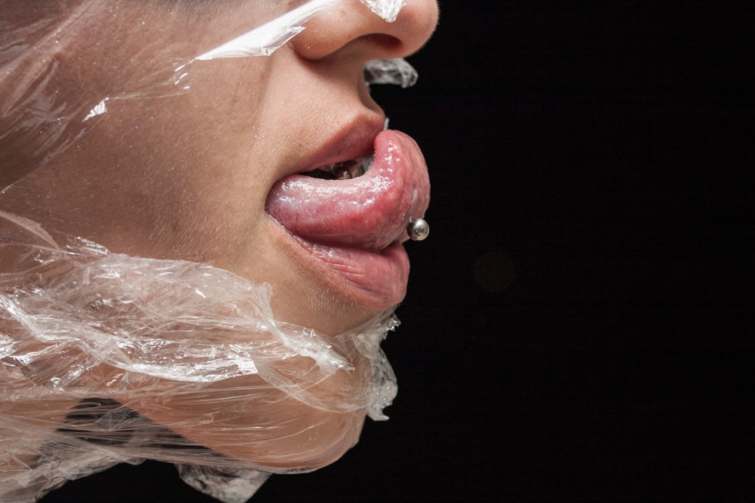 Photo reflux mouth taste