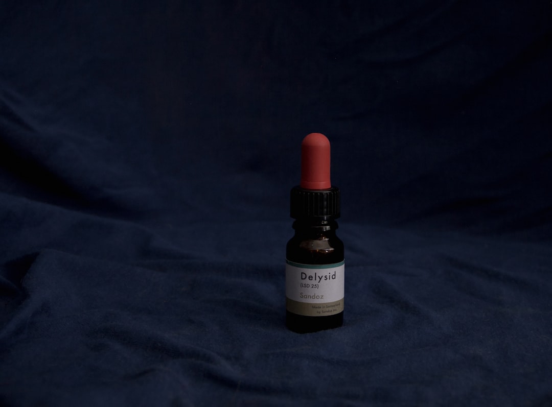 Photo detox capsule