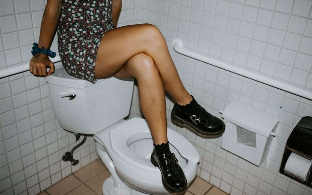 Photo urinary incontinence