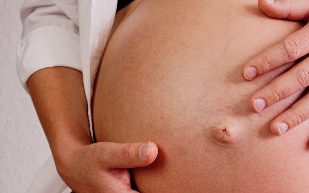 Photo pregnancy abdominal cramps