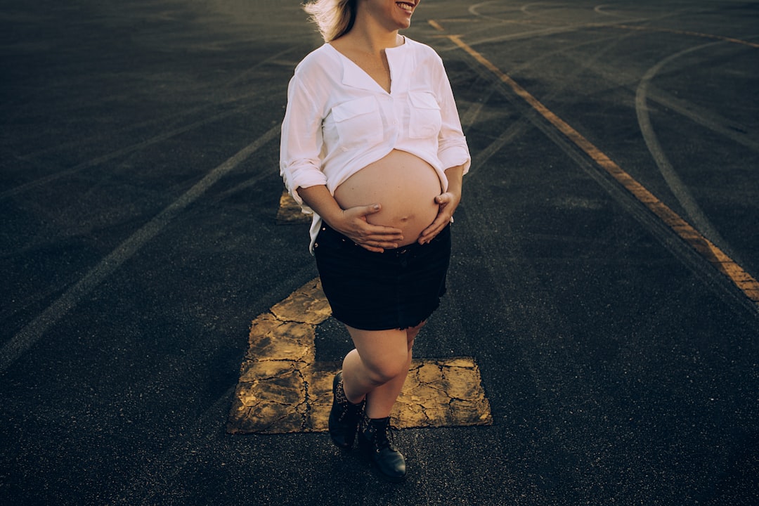 Photo pregnancy and maternity belly wrap
