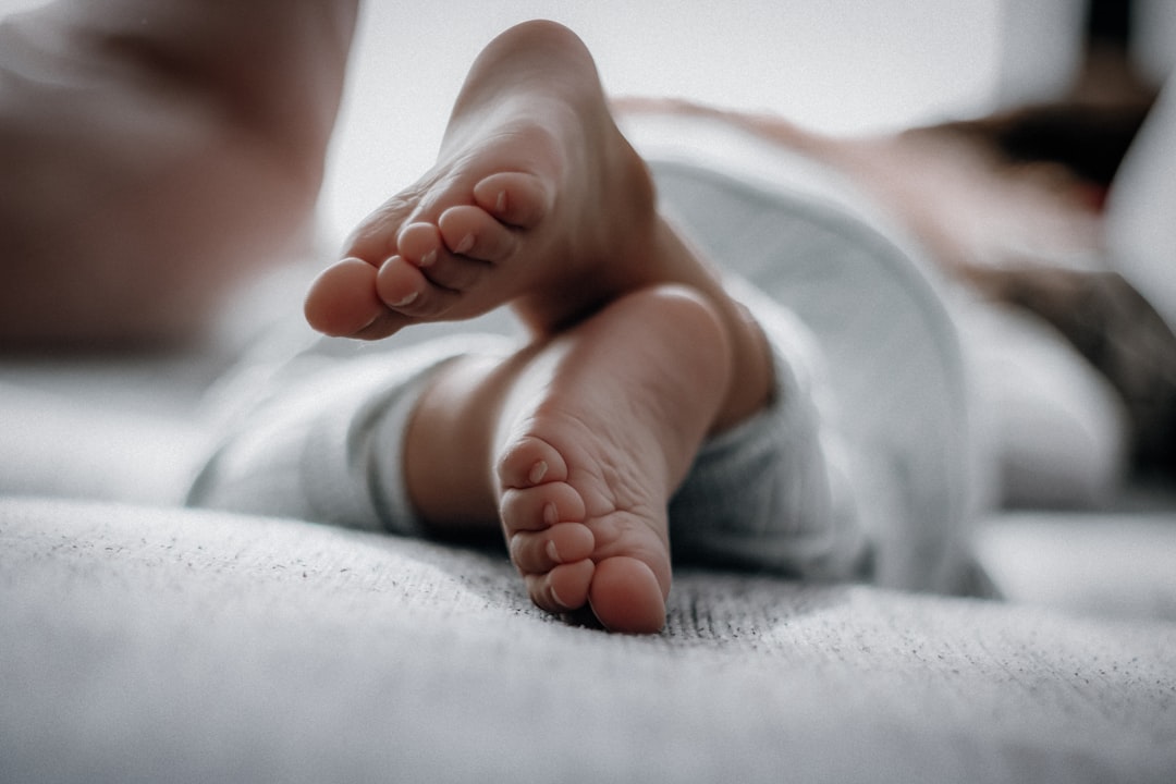 Photo terhess&eacute;g &eacute;s alv&aacute;s a bab&aacute;val