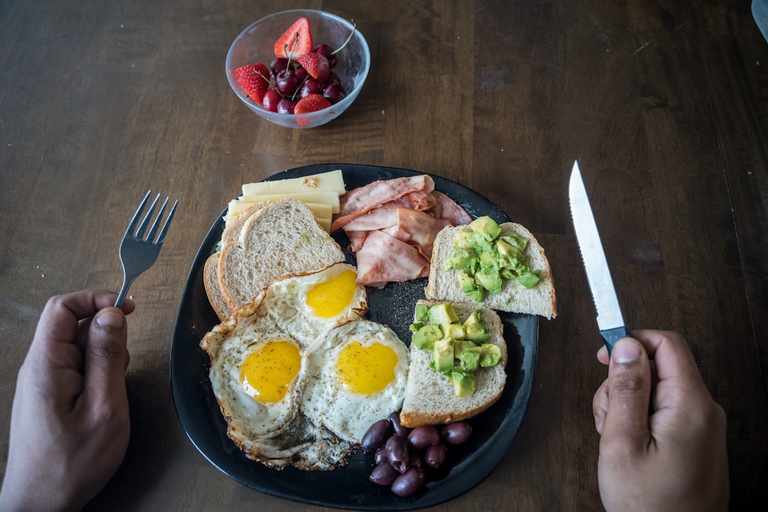 Photo cholesterol and triglyceride lowering diet