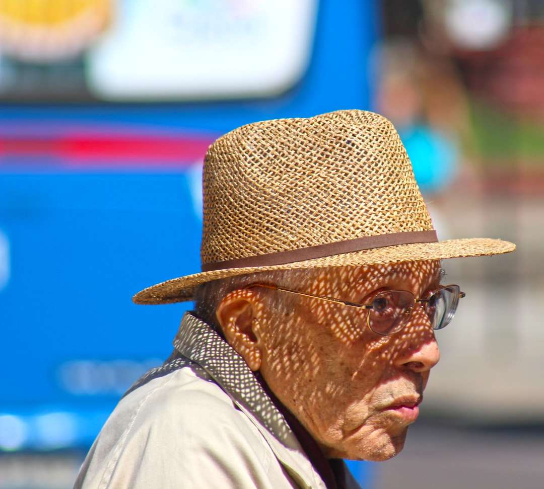 Photo elderly skin conditions with pictures